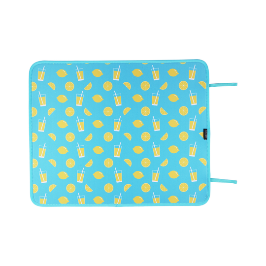 Poolside Seating Mat: Lemonade banner